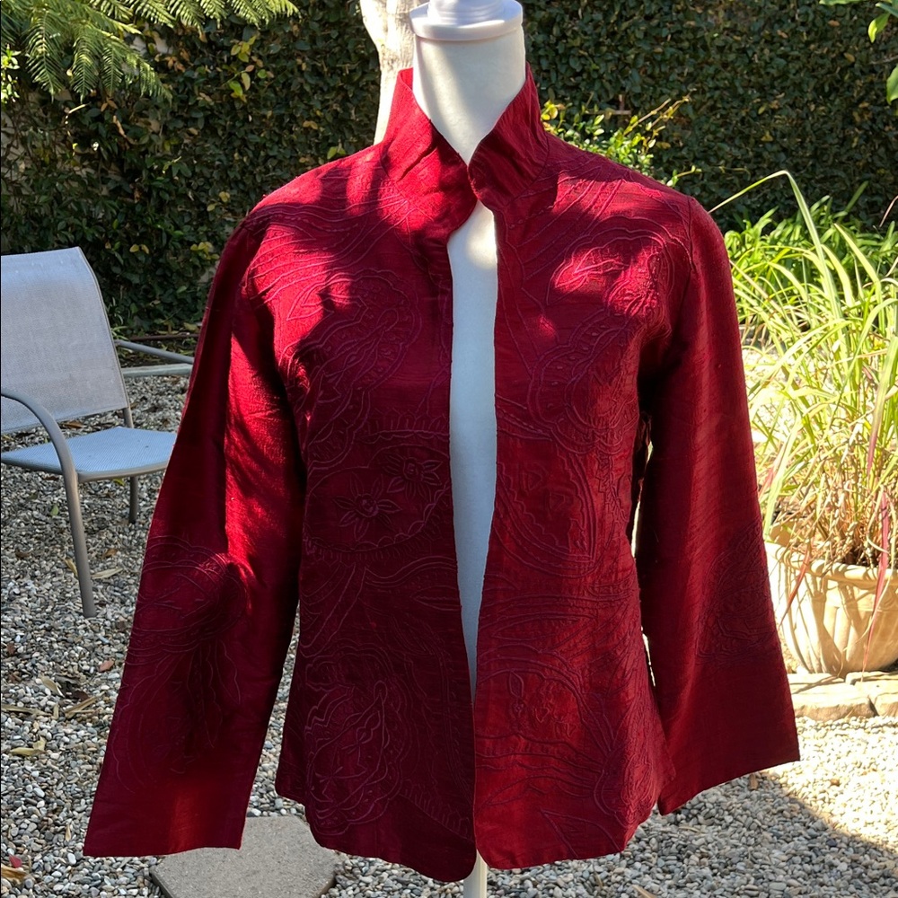 Silk 100% Elegant Red Women's Jacket Indian Embroidered Size S - Picture 2 of 9